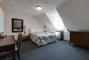 M11 | Le Cavalier du Moulin: 2 beds (in 2 rooms) - Image 3
