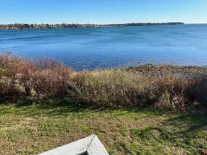 Newly renovated cottage with stunning ocean views - Image 4