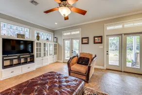 Near Golfing & Parks: Serene San Antonio Home - Image 5