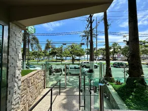 Front Beach with Wi-Fi, garage, air-conditioning - Image 4
