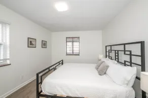The Grand Elm Suites - Image 2