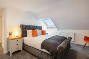 Host & Stay - North View - Image 2