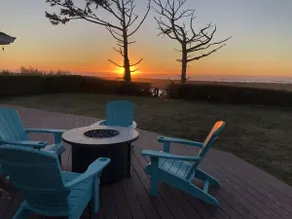 Mermaid Cove: Luxurious Oceanfront Retreat! - Image 2