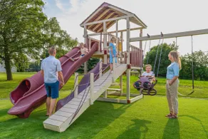 Saybrook Hall | Pickleball, Pool, and Hot Tub! - Image 5
