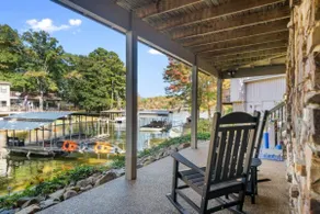 The Breakaway on Lake Hamilton | Hot Tub, Kayaks! - Image 4