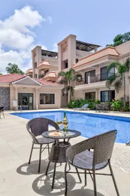 BlueBerry by Kiwistays | 2BHK | Pool | Gym - Image 5