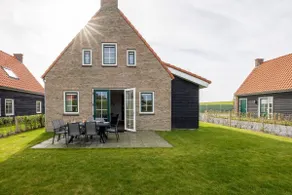 Unique amenities in Ossenisse | Knuitershoek 90 | - Image 2