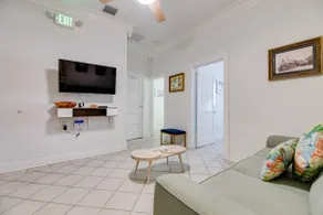 Atocha Cottage at Harbor Walk Hideaways | Old Town - Image 3