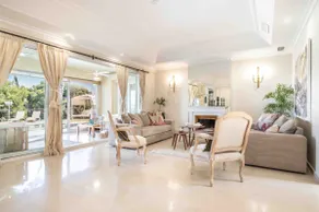 Panoramic Paradise with Dazzling Views by REMS - Image 3