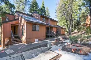 Shaver Escape! Mountain Loft Condo - Image 2