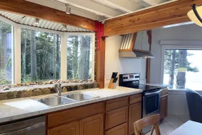 The Shelley Family Cabin~ Ocean Views! Firepit! - Image 5