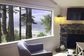 The Shelley Family Cabin~ Ocean Views! Firepit! - Image 3