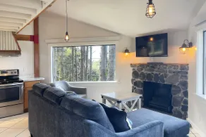 The Shelley Family Cabin~ Ocean Views! Firepit! - Image 4