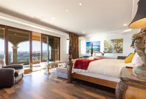 Luxury Ocean Bluff Villa - Image 4