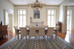 Hamilton House - 5BR Historic Home with Courtyard and Garage - Image 3