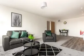Spacious 1 Bed Apartment in Central Retford - Image 5