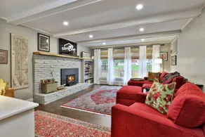 Susan Lane Hideaway - 4BR, 3BA Renovated Home, Close to Skiing and Town, Fireplace - Image 3