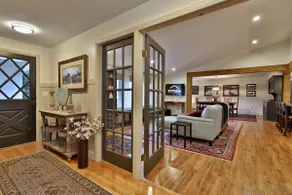 Susan Lane Hideaway - 4BR, 3BA Renovated Home, Close to Skiing and Town, Fireplace - Image 5