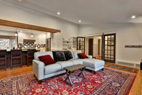 Susan Lane Hideaway - 4BR, 3BA Renovated Home, Close to Skiing and Town, Fireplace - Image 3
