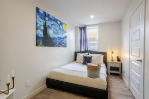 Fantastic & Spacious 3BR in NDG MTL - Image 5