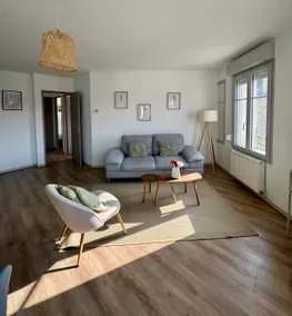 Beautiful View Residence – Private Parking - Image 2