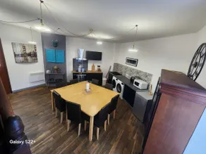 Renovated House with 4 Private Suites - Image 3