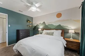The Ravenwood Retreat | 10mins from AT&T Stadium - Image 2