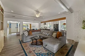 The Ravenwood Retreat | 10mins from AT&T Stadium - Image 3