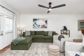 Walk to LSU Campus | Luxury Condo Baton Rouge | Ne - Image 3
