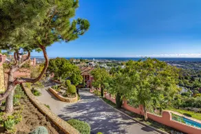 Elegant Golf Apt, Peace, Pool, Panoramic Views - Image 3