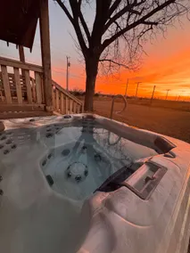 5BR/2BTH Guthrie- near Lazy E and Edmond/OKC - Image 2