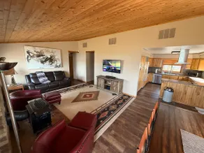 Marina Hideaway - Image 2
