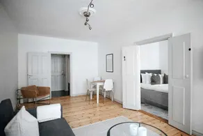 Beautiful one bedroom flat in central Old Town - Image 4