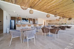 SIELA Oceanfront Luxury 4 BR Villa - Image 4
