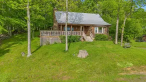 NEW! Lansing LOG Cabin Hot Tub + Views! - Image 2