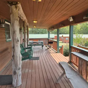 Group-Friendly Lakeview Cabin with Stunning Views - Image 4