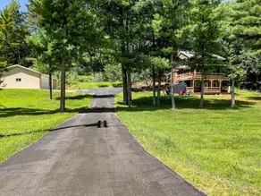 Dells Woodland Retreat | Family & Pet Friendly - Image 2