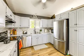 3 Mi to UNL & Memorial Stadium: Home w/ Large Yard - Image 5