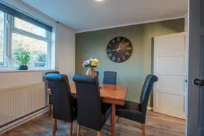 The Eastmount - Stunning 3 bed house - Image 4