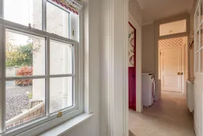 The Windmill Room - 1 min to Old Course - Image 5