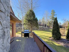 Bretton Woods home steps from the slopes, AC, pool passes, discounted cog tix! - Image 5