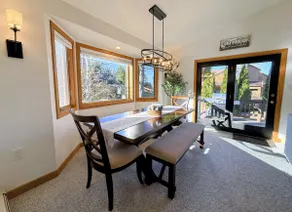 Bretton Woods home steps from the slopes, AC, pool passes, discounted cog tix! - Image 4