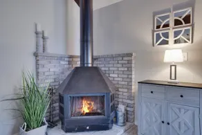 The Cozy Peak: 5 Minutes to Ski - Image 4