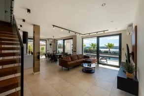 Luxury Villa Spectrum pool 32m2 sauna - Image 2