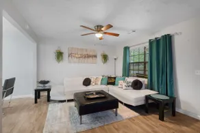 Family-Friendly 3BR Oasis in Powder Springs home - Image 2
