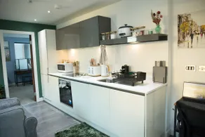 Deluxe-Apartment-Private bathroom-View of the - Image 5