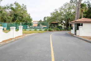 Beach front condo! #102 Pool, Hot Tub and tennis - Image 5