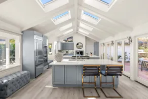 New Luxe Remodel, Beach Access, Ocean View, Spa - Image 4