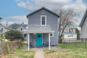 2 Mi to Saint Vincent College: Home in Latrobe - Image 3