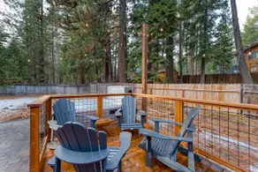 Westlake Cabin by Avantstay Hot Tub, Near Skiing, Walk to Restaurants & Lake! - Image 4